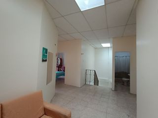 Foto 16 de Venta de casa, 5 dormitorios en Sauces 2, Guayaquil