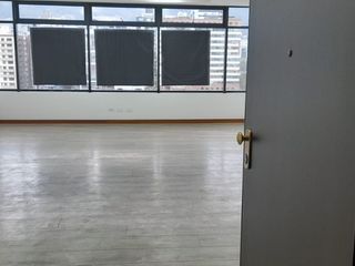Foto 4 de OFICINA  DE RENTA EN ZONA EXCLUSIVA