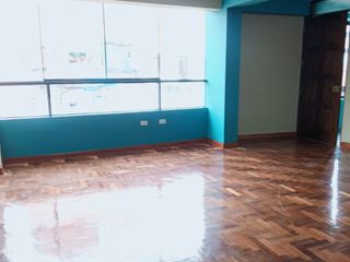 Foto 1 de 🏢 ¡EXCELENTE OPORTUNIDAD DE ALQUILER DE OFICINA EN URB. KENNEDY A, WANCHAQ - CUSCO! 🏢