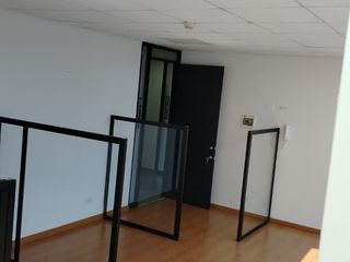Foto 4 de Rento oficina  en Centro Empresarial