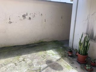 Foto 17 de Venta Casa  Rentera sector Jipijapa 3 departamentos