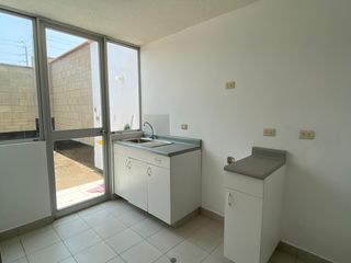 Foto 5 de CASA EN VENTA - OCASION