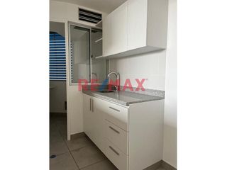 Foto 10 de Departamento En Alquiler Surco - Estreno
