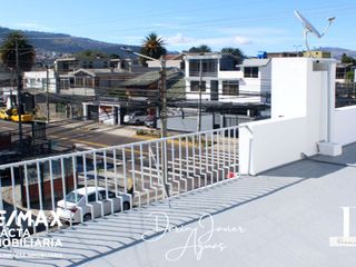 Foto 4 de Oficina en alquiler, ubicada en la Isla Santiago, en el prestigioso sector de la Jipijapa.