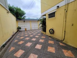 Foto 16 de Casa de Venta en San Felipe Guayaquil