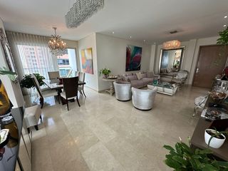 Foto 2 de Apartamento en venta en Altos de Riomar