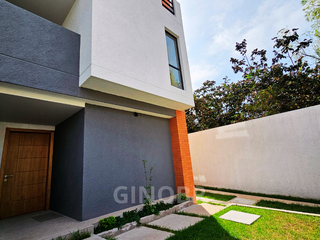 Foto 2 de CASA DE LUJO EN VENTA