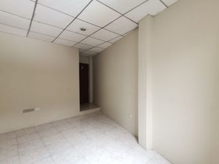 Foto 12 de Venta Casa Rentera 3 departamentos La Alborada Guayaquil