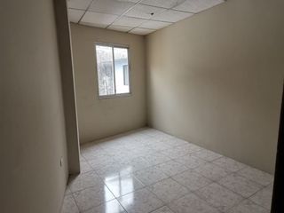 Foto 5 de Venta Casa Rentera 3 departamentos La Alborada Guayaquil