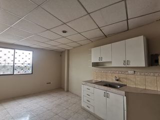 Foto 10 de Venta Casa Rentera 3 departamentos La Alborada Guayaquil