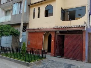Foto 5 de VENTA DEEDIFICIO  EN PRIMERA ETAPA DE ALAMEDA DE ATE