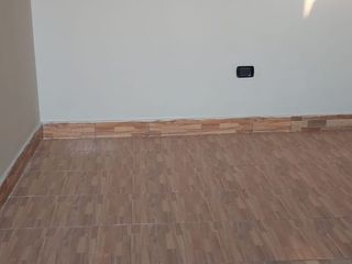 Foto 19 de VENTA DEEDIFICIO  EN PRIMERA ETAPA DE ALAMEDA DE ATE