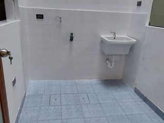 Foto 32 de VENTA DEEDIFICIO  EN PRIMERA ETAPA DE ALAMEDA DE ATE