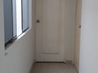 Foto 34 de VENTA DEEDIFICIO  EN PRIMERA ETAPA DE ALAMEDA DE ATE
