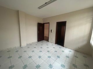 Foto 10 de Garzota, Venta de Linda Casa rentera 7 dormitorios separada en 2 departamentos con Jacuzzi