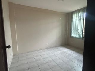 Foto 16 de Garzota, Venta de Linda Casa rentera 7 dormitorios separada en 2 departamentos con Jacuzzi