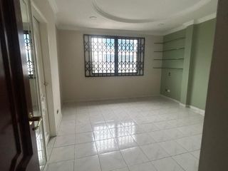 Foto 33 de Garzota, Venta de Linda Casa rentera 7 dormitorios separada en 2 departamentos con Jacuzzi