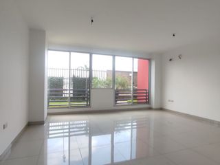 Foto 2 de Venta Departamento Urbanización La Romareda Guayaquil