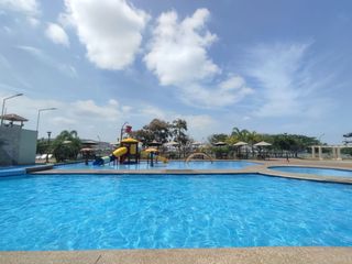 Foto 4 de Venta Departamento Urbanización La Romareda Guayaquil