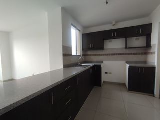 Foto 28 de Venta Departamento Urbanización La Romareda Guayaquil