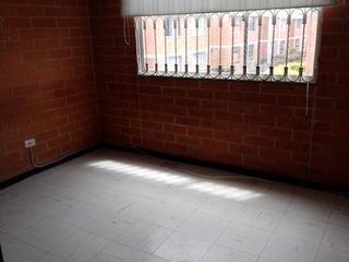 Foto 10 de SE VENDE  CASA EN EL CONJUNTO RESISDENCIAL LA FINCA MZ 1
