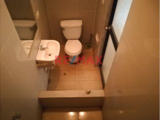 Foto 8 de Increíble Oportunidad: Amplio y Espacioso Departamento de 4 Habitaciones, Urbanización Santo Domingo - Etapa 12