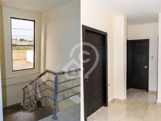 Foto 5 de Casa en renta en Urbanización Portal de los Esteros, Machala