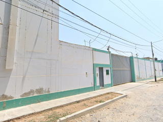 Foto 2 de VENDO LOCAL COMERCIAL EN ZONA INDUSTRIAL AL COSTADO DEL REAL PLAZA