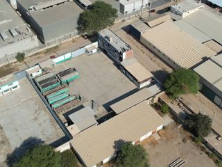 Foto 6 de VENDO LOCAL COMERCIAL EN ZONA INDUSTRIAL AL COSTADO DEL REAL PLAZA