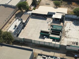 Foto 9 de VENDO LOCAL COMERCIAL EN ZONA INDUSTRIAL AL COSTADO DEL REAL PLAZA