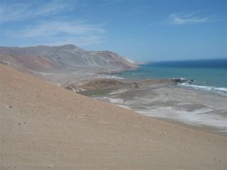 Foto 4 de Terreno de 5 Has frente al mar