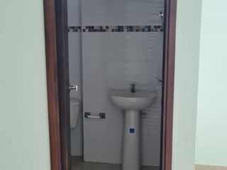 Foto 4 de OFICINA EN VENTA- CENTRO