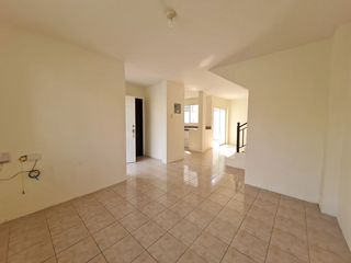 Foto 3 de Alquiler de casa de 3 dormitorios en Villa Bonita etapa 10, fuera de conjunto. Km 16 Vía a Daule