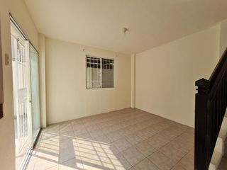 Foto 11 de Alquiler de casa de 3 dormitorios en Villa Bonita etapa 10, fuera de conjunto. Km 16 Vía a Daule