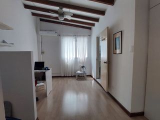 Foto 10 de Venta Kennedy Nueva, casa con 5 dormitorios, tres en planta baja, dos salas, parqueo