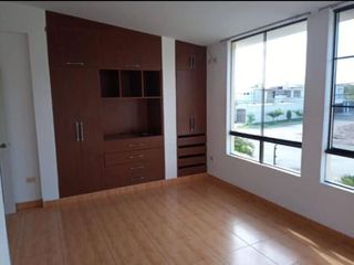 Foto 13 de AMPLIA CASA EN VENTA O ALQUILER LOMA BLANCA - PIURA