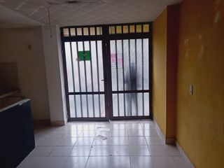 Foto 1 de Local en el Centro