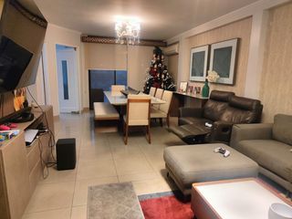 Foto 3 de Renta/venta  casa en Urbanización Milann, 4 Dormitorios, por el CC El Dorado