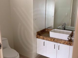 Foto 4 de AMPLIO Y LINDO DUPLEX DE 133M2 CON VENTANAS HERMÉTICAS EN DORMITORIOS  (NO PAGA ALCABALA)