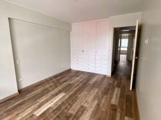 Foto 10 de AMPLIO Y LINDO DUPLEX DE 133M2 CON VENTANAS HERMÉTICAS EN DORMITORIOS  (NO PAGA ALCABALA)
