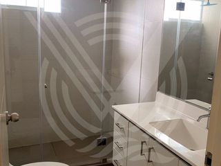 Foto 13 de AMPLIO Y LINDO DUPLEX DE 133M2 CON VENTANAS HERMÉTICAS EN DORMITORIOS  (NO PAGA ALCABALA)
