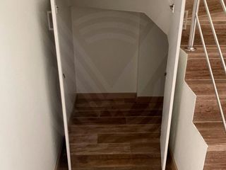 Foto 14 de AMPLIO Y LINDO DUPLEX DE 133M2 CON VENTANAS HERMÉTICAS EN DORMITORIOS  (NO PAGA ALCABALA)