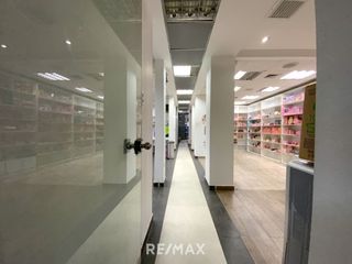 Foto 6 de Alquiler De Local Comercial 1Er Piso 200M2 Frente A La Reniec De Independencia