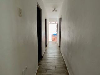 Foto 32 de Venta De Hermosa Casa De 3 Pisos Ubicada En La Mejor Zona Del Rimac, En La Av La Capilla.