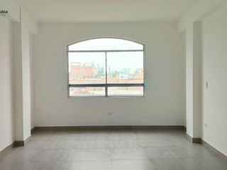 Foto 19 de VENDO 03 ULTIMOS DEPARTAMENTOS DE ESTRENO CON VISTA EXTERNA DE 143 m2 CON BALCON EN LA FLORESTA DE PRO LOS OLIVOS.