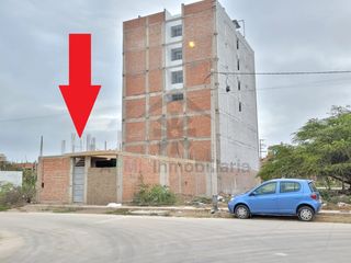 Foto 1 de REMATE DE CASA EN URBANIZACIÓN LOS SAUCES AL COSTADO DE LA UNIVERSIDAD SIPÁN