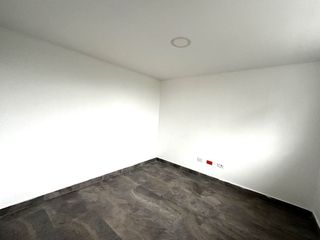 Foto 13 de ARRIENDO CASA REMODELADA PARA OFICINA LOS ALCAZARES