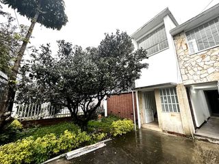 Foto 1 de ARRIENDO CASA REMODELADA PARA OFICINA LOS ALCAZARES