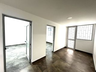 Foto 25 de ARRIENDO CASA REMODELADA PARA OFICINA LOS ALCAZARES