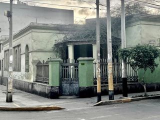 Foto 3 de VENTA DE CASA COMO TERRENO EN LA INMEJORABLE ZONA DE BREÑA